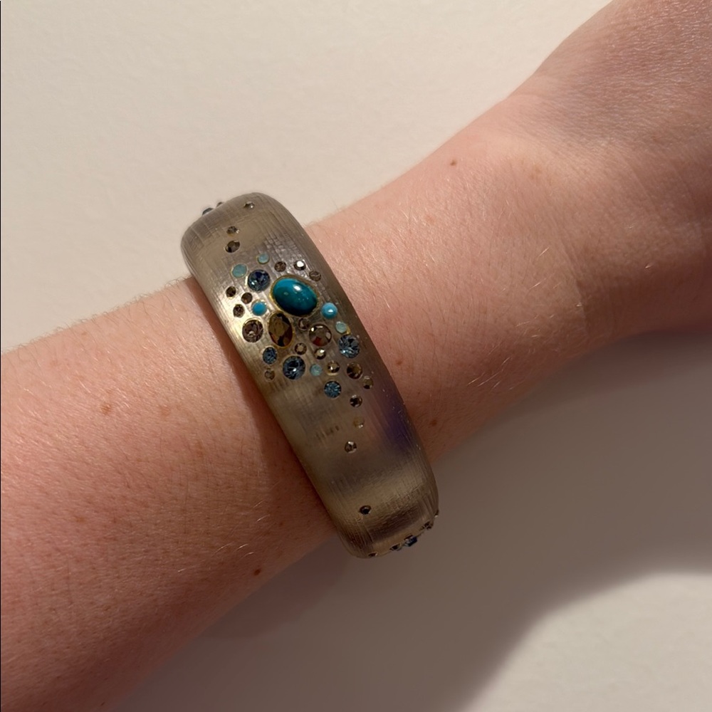Alexis Bittar Silver and Blue Arm Clip with Ornate Design